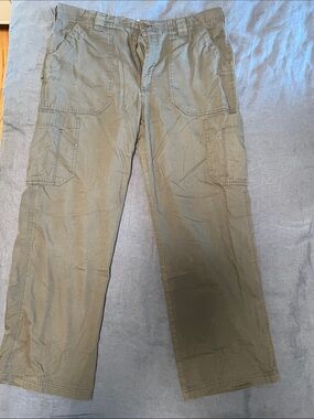 Women’s Carhart work pants